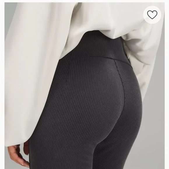 Lululemon Athletica Charcoal Cropped Pants - Picture 3 of 4